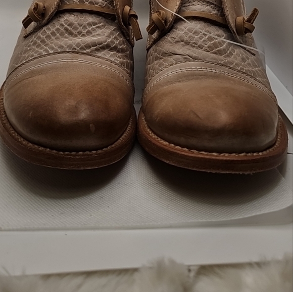 Freebird Womens Shoes FB-Mabel 8 Leather Taupe Oxfords - Picture 16 of 16